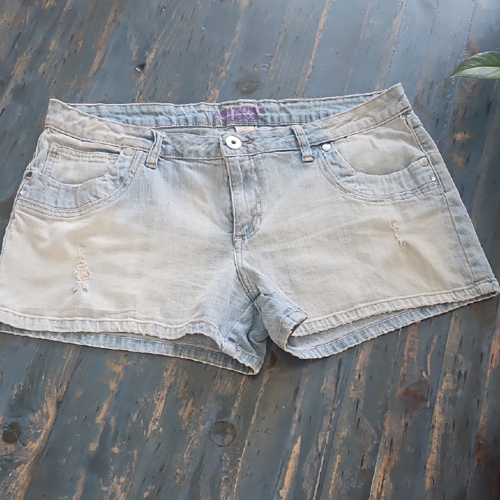 Arizona Jean Company Light Wash Denim Shorts